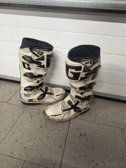 Motokrosové boty 46