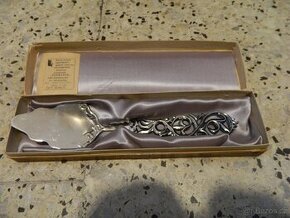 Prodám retro dezertní naběračku.