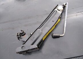 Škoda Fabia II, Roomster - hever