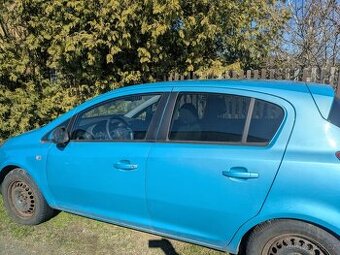 Opel Corsa 1.4i 2010
