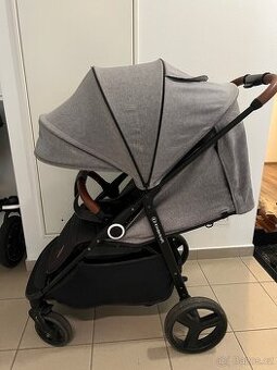 Kočárek Kinderkraft Grande Plus
