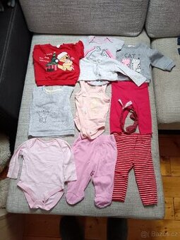 Prodám krabici dětské oblečení
