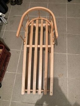 Saně s opěrkou dřevěné nové