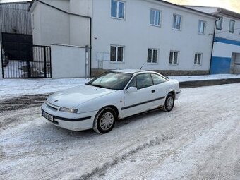 Prodám opel calibra 2.0i 85kw rv 1992 eco placeno nemá stk p