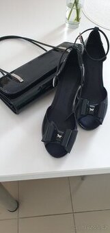 Letní i společenské boty