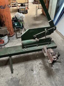 Ruční pákové nůžky