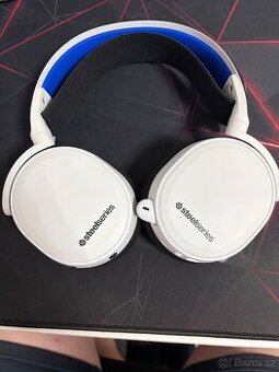 SteelSeries Arctis 7P+ – bezdrátová herní sluchátka