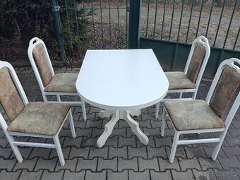 Jídelní stůl a židle