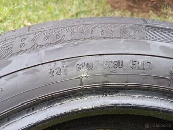 Renault Trafic 215/65 R16C 109/107T