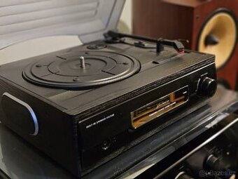 Gramofon s repráčky po první majitelce