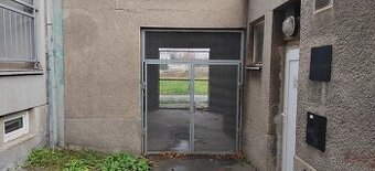 Pronájem prostor 40m2 - ul. Sokolská třída, Mor. Ostrava