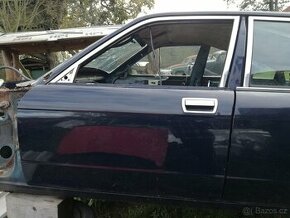 Jaguar XJ40 Dveře včetně skla