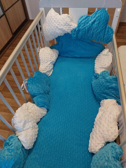 Sada do postýlky mráčky plus 2 prostěradla ZDARMA