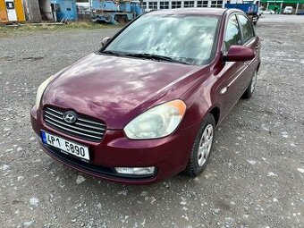 Hyundai Accent 1.4 benzin, 2009, 179 000 km