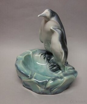 Popelník s tučňáky