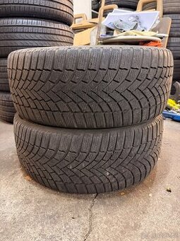 225/45/18 zimní pneu Bridgestone Blizzak LM005