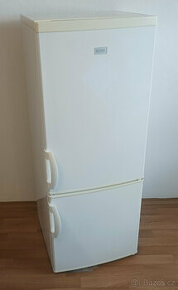 Lednice kombinovaná s mrazákem Zanussi 143 cm