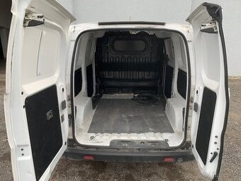 Nissan nv200e, elektromobil