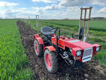 Malotraktor MT8 - 132.2 4x4