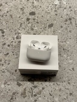 Apple AirPods Pro 2