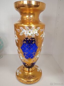 VÁZA NOVOBORSKÉ SKLO