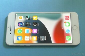 Apple iPhone 8 PLUS GOLD 64GB baterie 100%