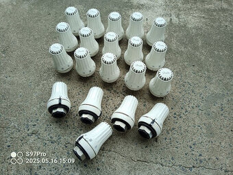 Danfoss termostatické hlavice k radiatorum 20kusů