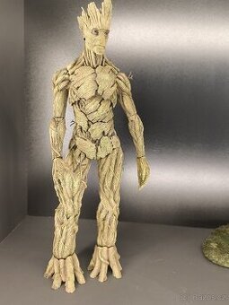 Hot toys