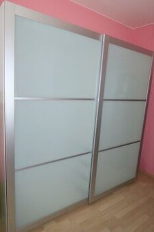 Šatní skříň Ikea PAX