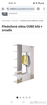 Zrcadlová předsíňová stěna