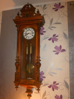 Pendlovky dvou závažové