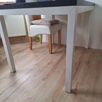 Stolová podnož Libero