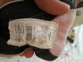 Kolečkové brusle 28/31