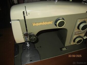 Retro šicí stroj
