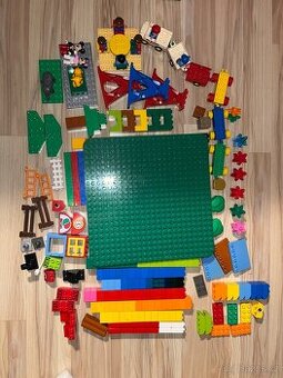 Mix Lego duplo + stavěcí deska