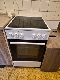 Sklokeramický sporák Gorenje bílý