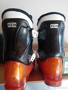 Prodám lyžáky vel. 25 mondo (39 EUR)