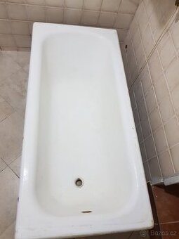 litinová vana k renovaci