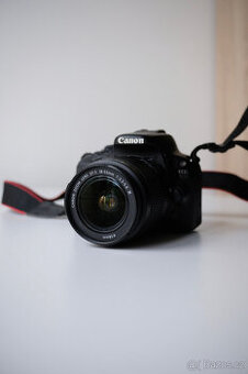 Canon EOS 100D + 18-55mm IS STM