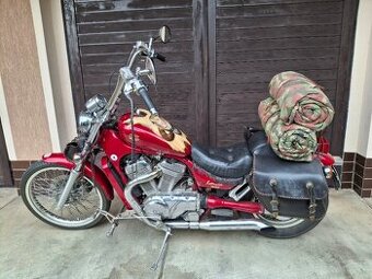 Suzuki VS 800 Intruder