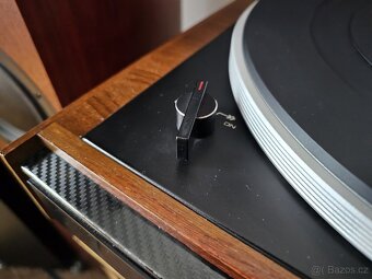 Gramofon Tesla NC440 mimořádná příležitost?