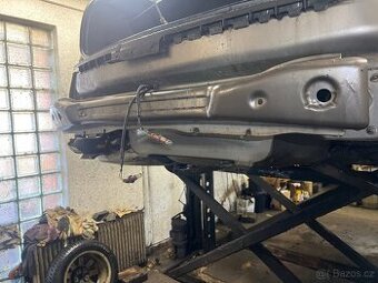 Fiat croma vystuha nárazníku