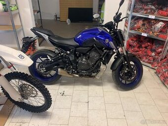 Yamaha MT-07 2021 ideální stav z Itálie - TOP”