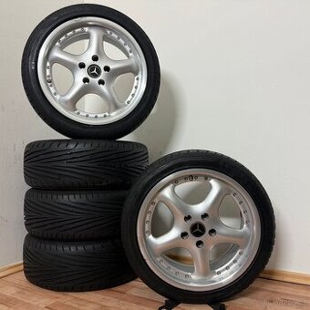 5KS MERCEDES E W124 5x112 R17 ET35+LETNÍ 215/45r17