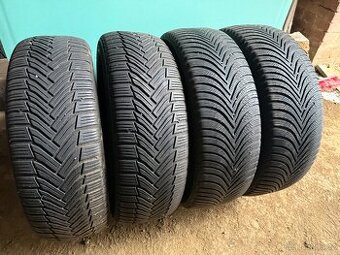 prodám zimní 215/65/16 Michelin