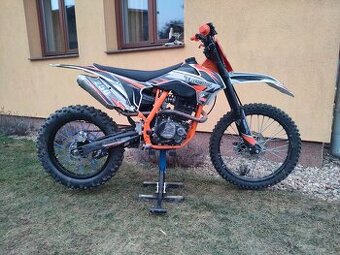 kroska Leramotors Killer 250ccm