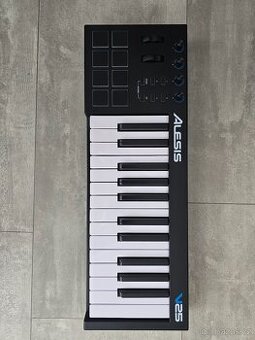 Alesis V25 (MIDI klávesy) - TOP stav