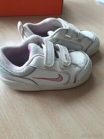 tenisky Nike vel. 25