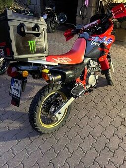 Honda DominatorNX500