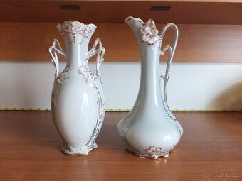 Royal Dux, 2 x vázy - amfory, značené.